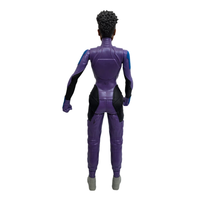 Hasbro, The Princess of Wakanda, Shuri will be forced to overcome the grief of losing her brother T’Challa when Wakanda’s borders are breached by an unexpected threat. Inspired by Marvel Studios' Black Panther, part of the Marvel Cinematic Universe, this large-scale Shuri action figure offers kids ages 4 and up big claws-out imaginary action. This 12-inch-scale Marvel Titan Hero Series Shuri toy features multiple points of articulation, so boys and girls can pose it for superpowered adventures they imagine.