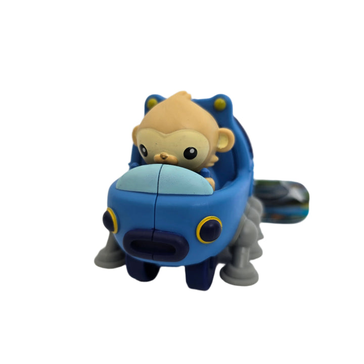Moose Toys, Race to the rescue with the Octonauts Above & Beyond Octonauts Racers! Bring all the fun and adventure of the Octonauts home with these exciting collectible Octonauts toy Vehicles. The Exclusive Gup Racer 4 Pack contains 4 Octonauts Racers including Captain Barnacles with Gup-A, Kwazii with Gup-B, Tweak with Terra-Gup 2, and Dashi with the Octoray. Pick your favorite Racer and speed off with your favorite Octo-Agents. Suitable for all water environments. Each Gup has wheels for you to ride on an