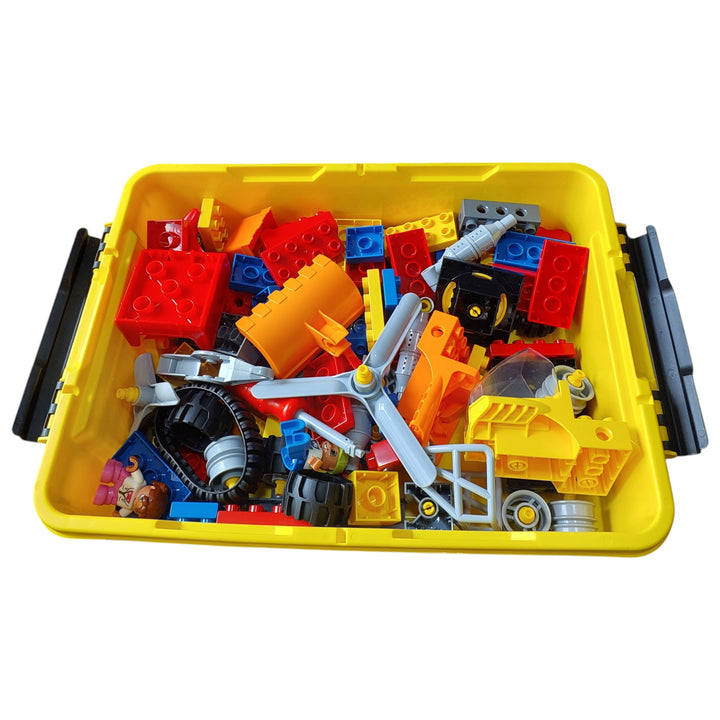 Makerzoid, This set will have your child scrambling to assemble various vehicles like construction trucks, airplanes, and robots. Each block utilizes high-quality, durable, and odorless ABS raw materials! This toy will help to promote construction play, aiding in the development of building skills while encouraging creativity and imagination in your children!