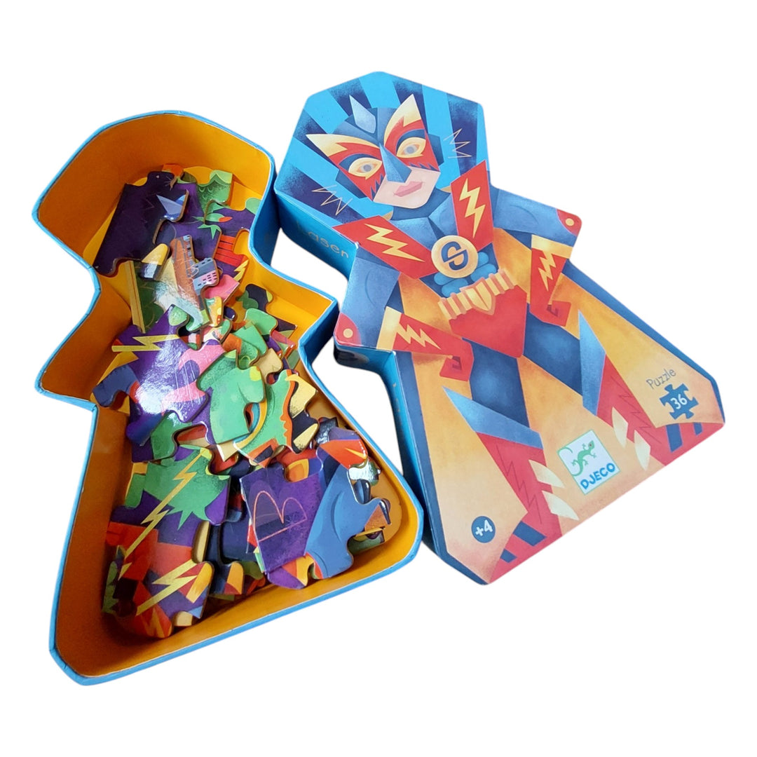 Djeco, Discover the Djeco laser boy puzzle, a magnificent 36-piece puzzle for children from 4 years old. An entertaining superhero puzzle depicting a laser boy that shoots lightning with the eyes to fight evil creatures! All in a pretty decorative box that will find its place perfectly on the shelves of your child's room. A great idea for a fun and educational gift for children!