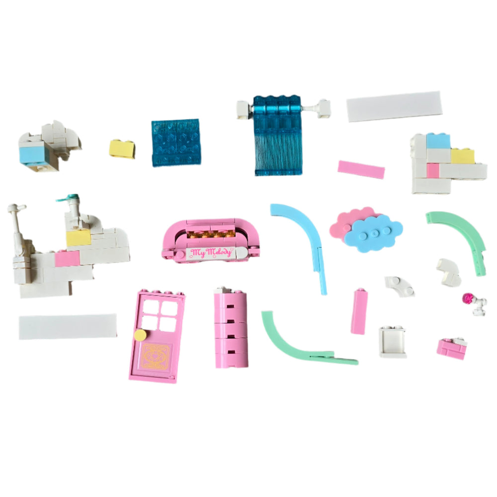 Play Nation, Are you ready for the ultimate summer adventure? Join Cinammonroll in the wave pool cafe as you help out to make dishes for customers! This toy will entertain kids and delight them for hours on end!
