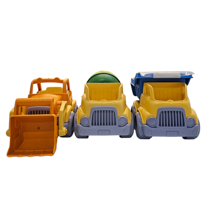 Construction Set of 3 trucks (with figurines)