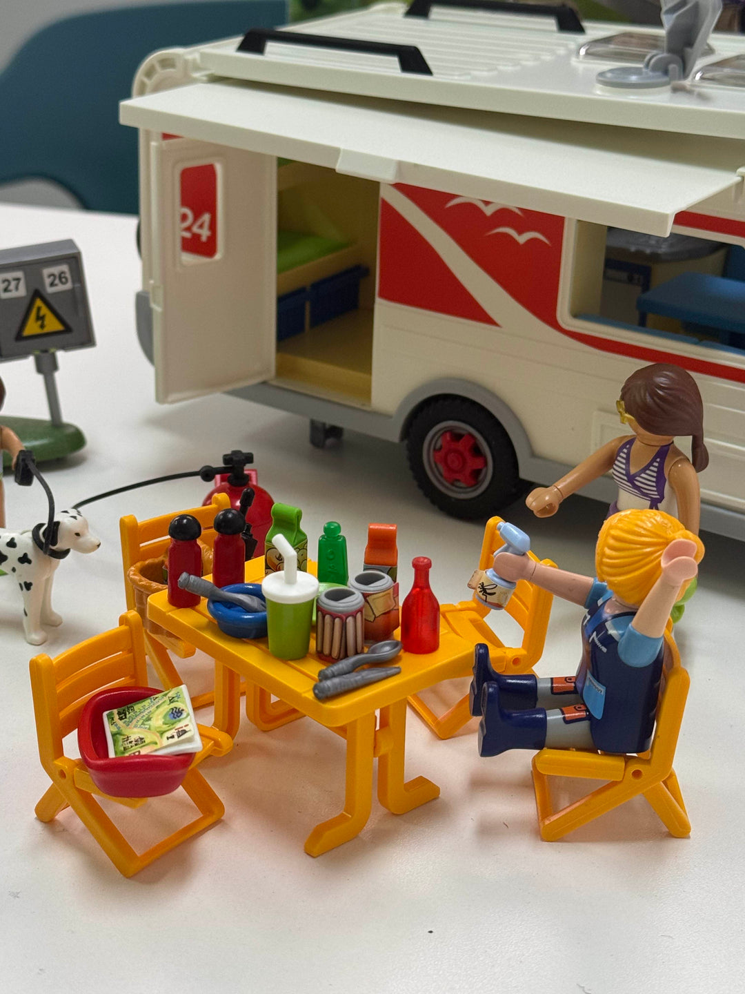 Summer Fun Family Caravan