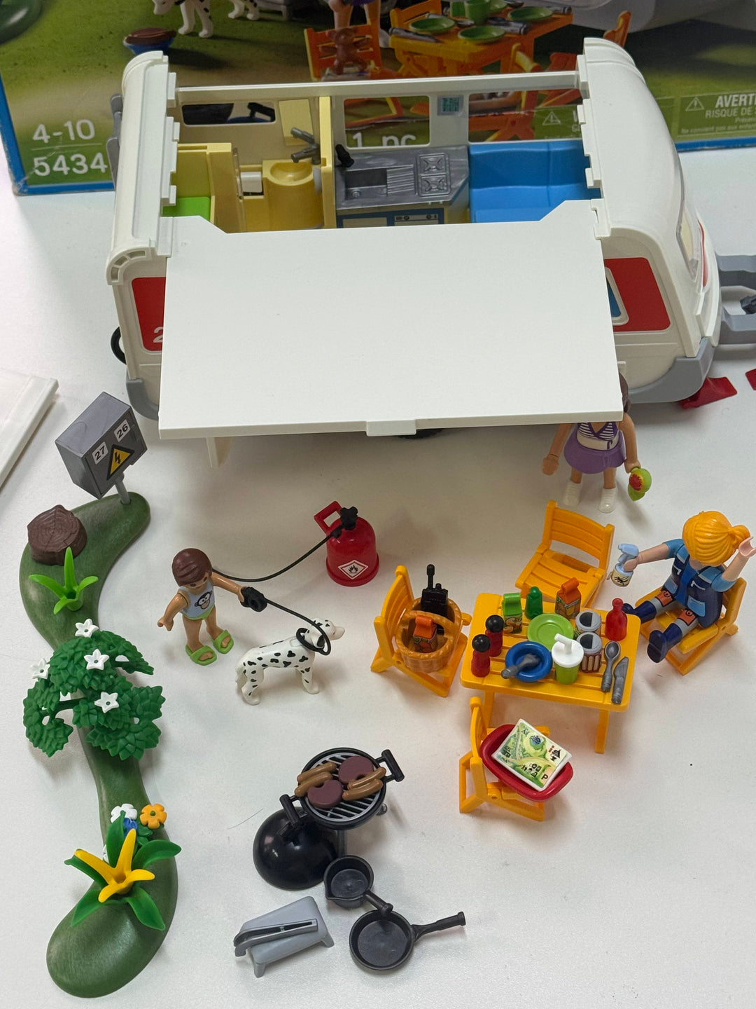 Summer Fun Family Caravan