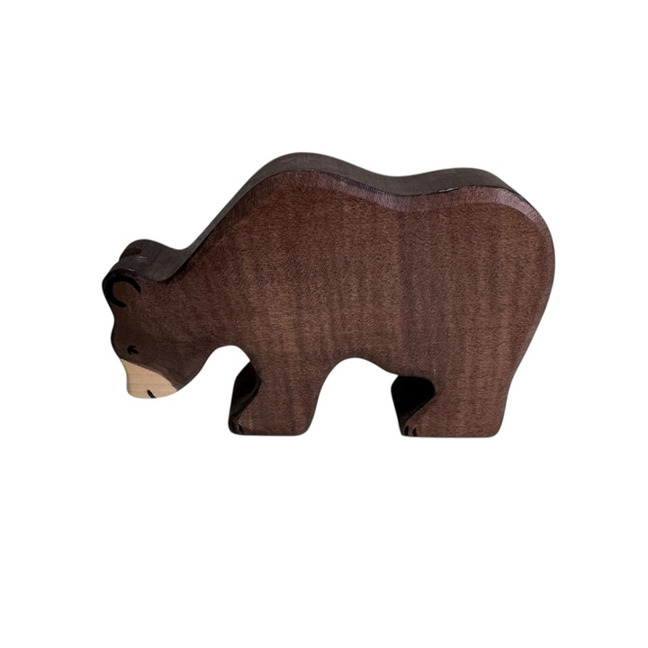 Holztiger Bear eating