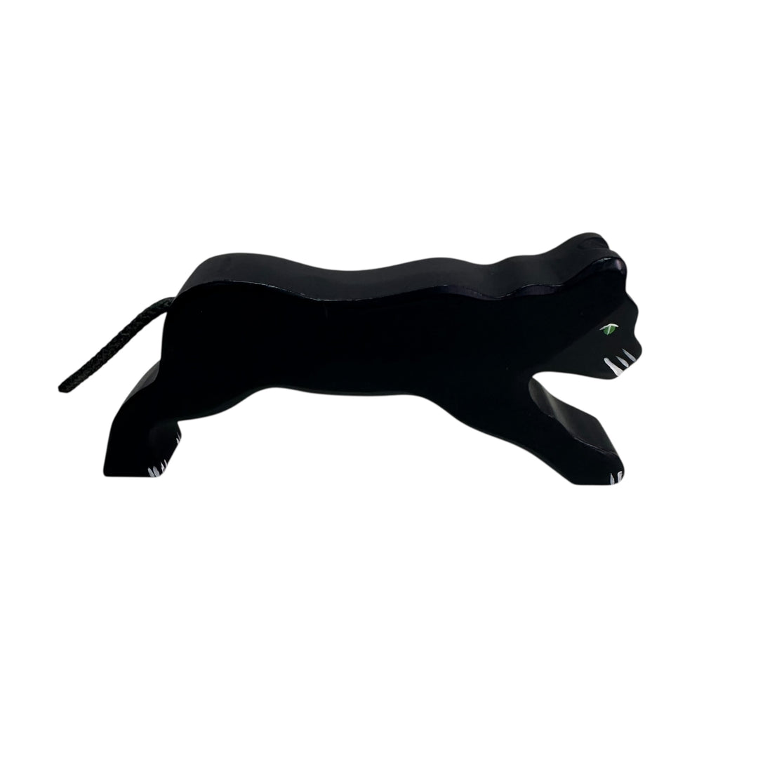 Black Panter running