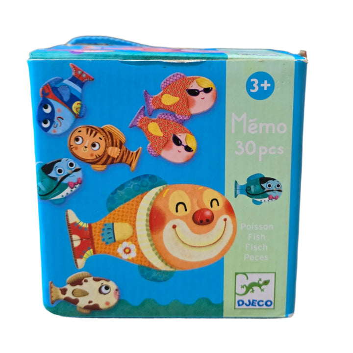 Djeco, A perfect picture matching game with 30 fish! Each fish has a partner which children will have to put together to complete the puzzle. This game will allow your children to develop their cognitive skills whilst improving on their pattern recognition skill!