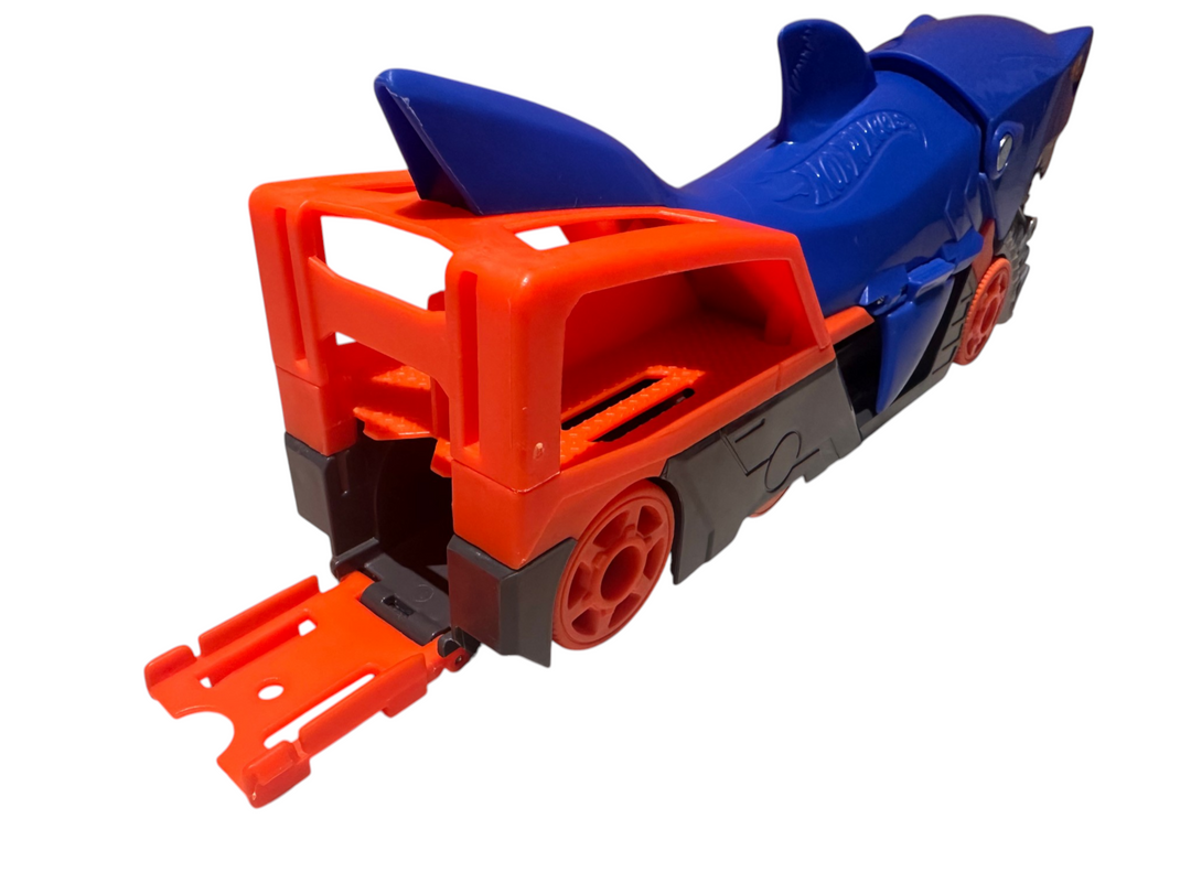 Shark Chomp Transporter
