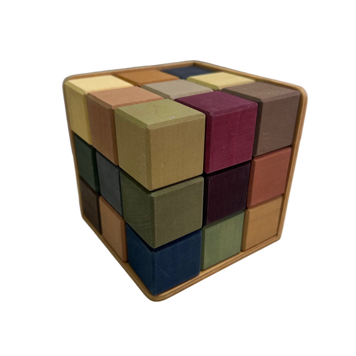 Cubes in Cube, Natural