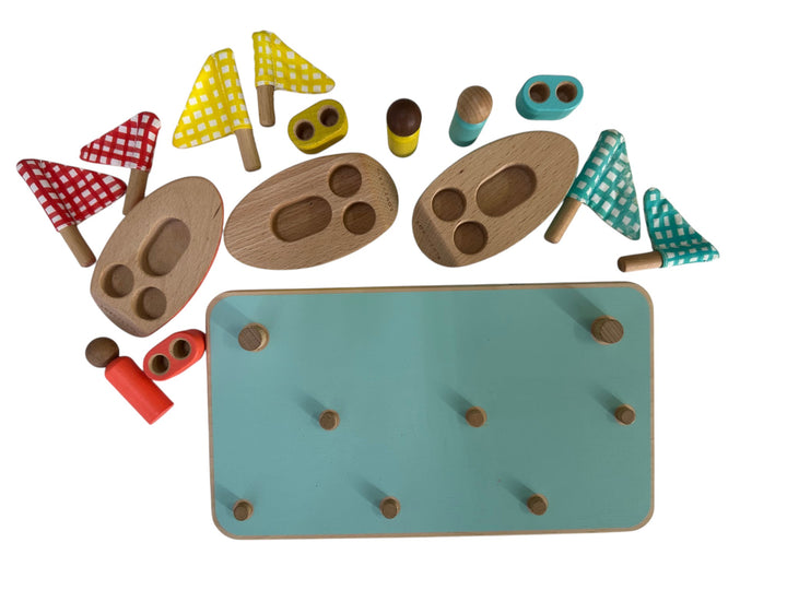 Pattern Match Boats & Cards Set (The Analyst Play Kit 46, 47, 48+ months)