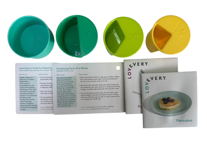 Stacakble Fraction Cups Set (The Analyst Play Kit 46, 47, 48+ months)