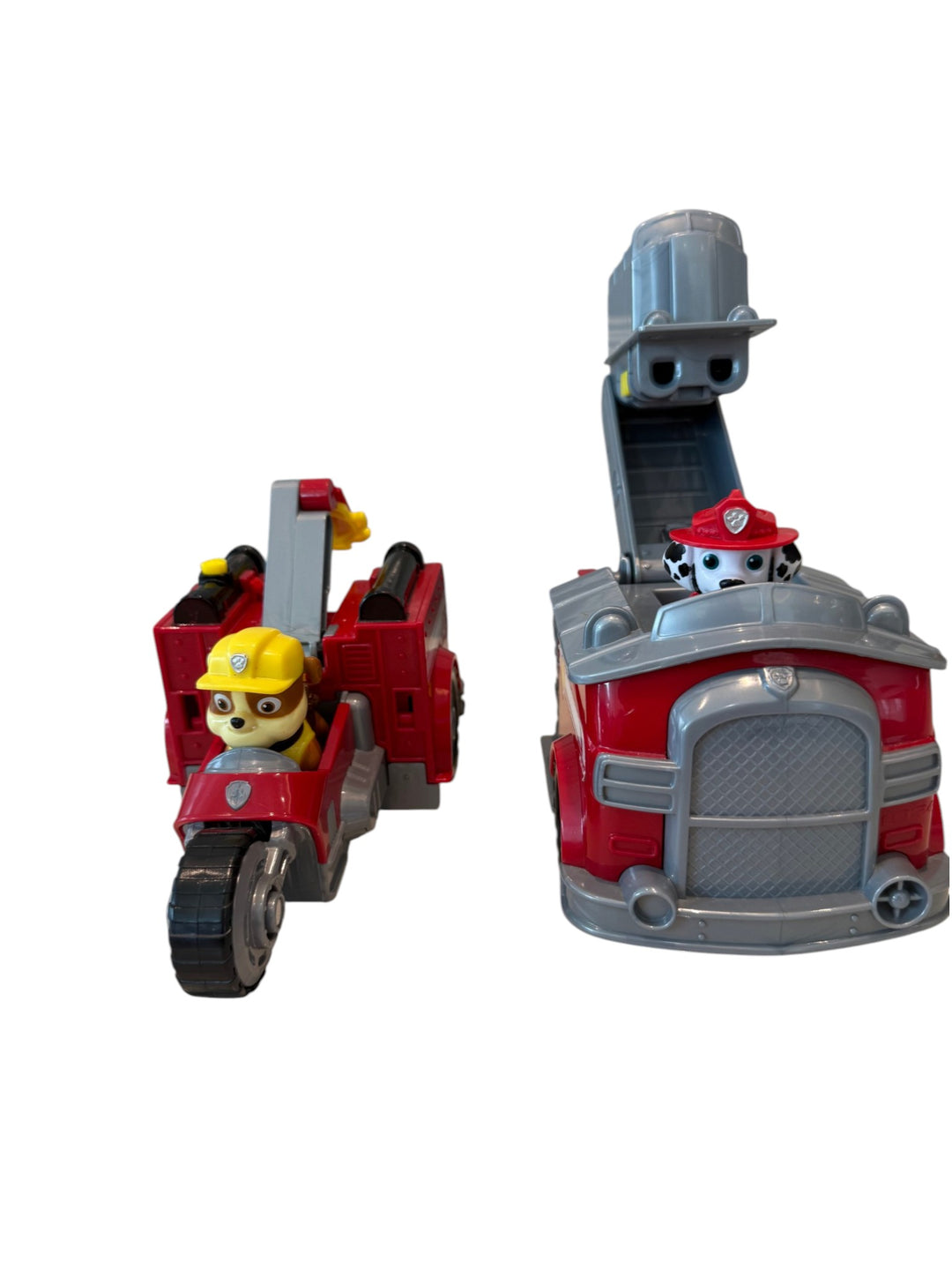 Marshall Split-Second 2-in-1 Transforming Fire Truck Vehicle with 2 figures