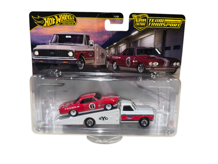 Hot Wheels Premium Car Culture Team Transport – Yenko Chevrolet Corvair + SYC ramp truck