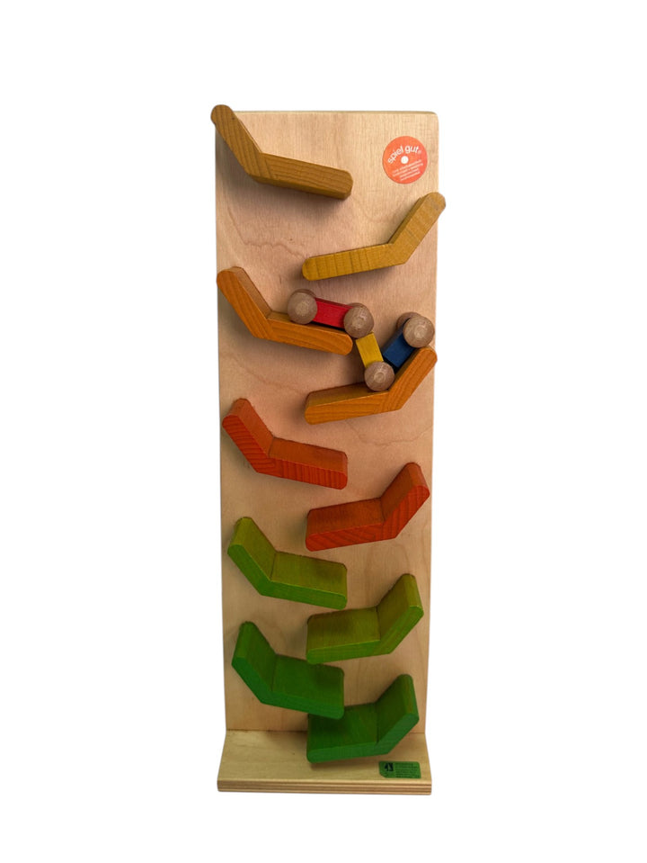 Beck Cascade Tower Rainbow (with cars)