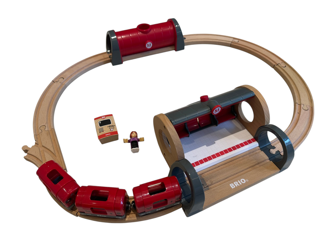 Metro Railway Set