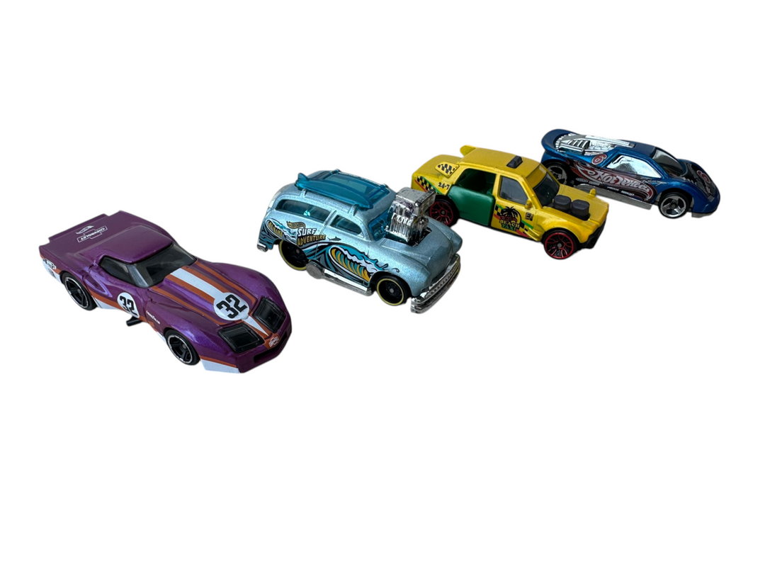Assorted Pack of Eight Cars 3