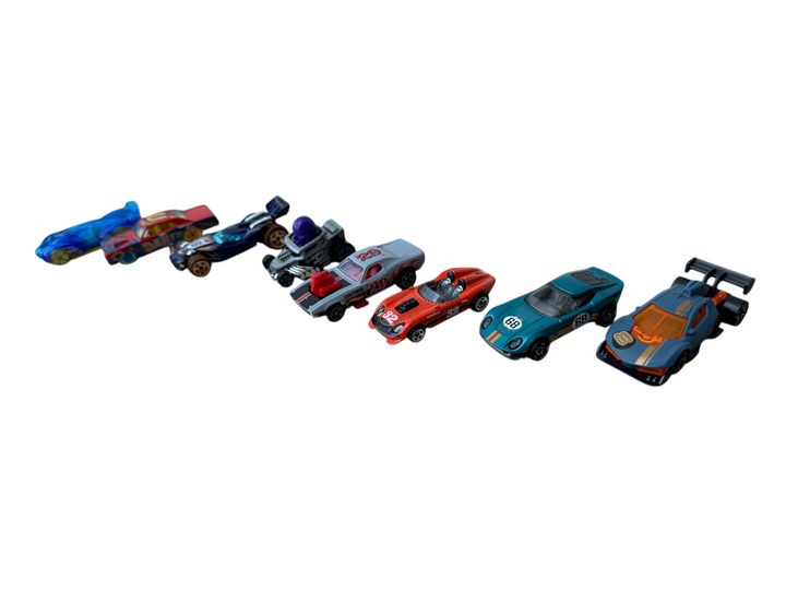 Assorted Pack of Eight Cars 4