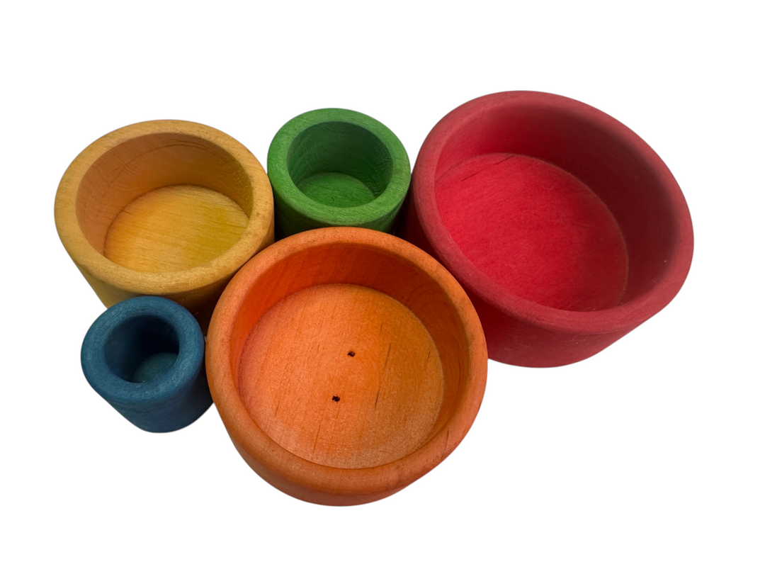 Red Set Of Bowls