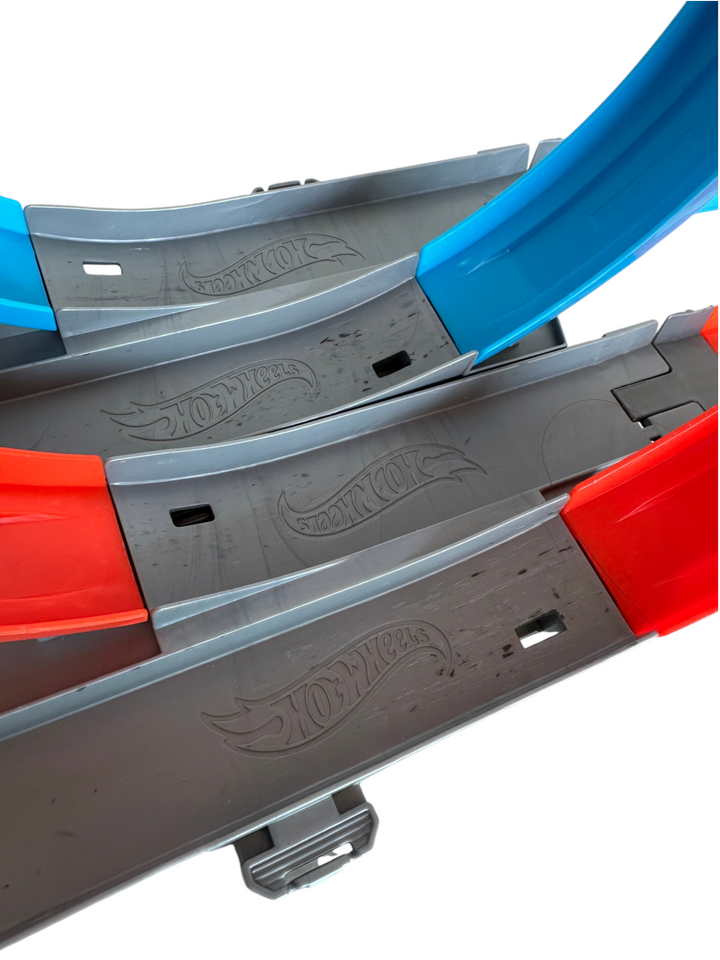 Action Double Loop Dash Track Set