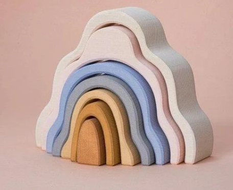Raduga Grez, Waterfall Stacker, Play with the waterfall and use it as a pyramid or as a building material for the construction of bridges, towers, tunnels, caves or fancy houses.