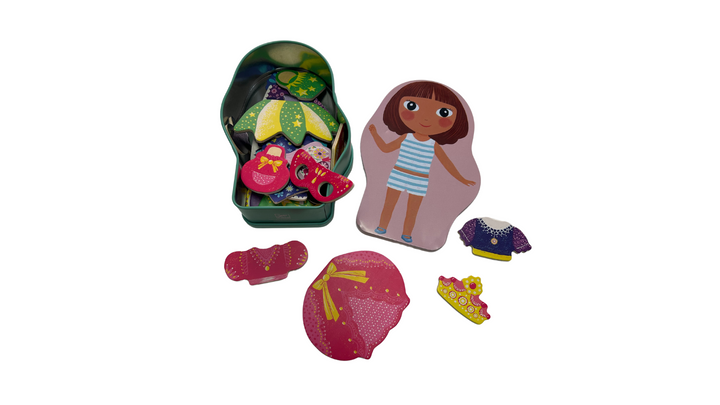 Magnetic Box Dress-up Girl