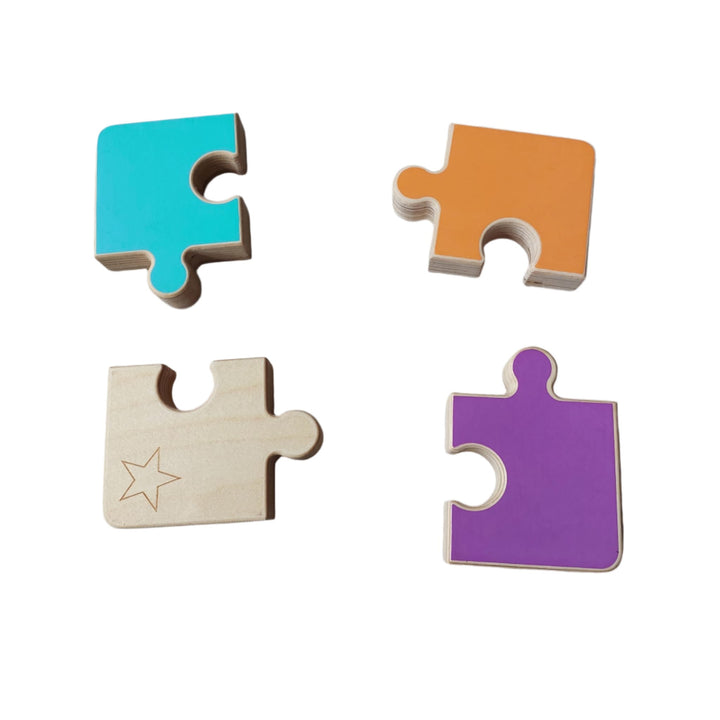 Lovevery, Wooden Jigsaw Puzzle (Companion Play Kit), A puzzle that's easy to hold—and a challenge to solve.