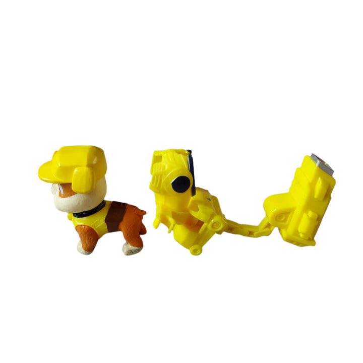 Spinmaster, Paw Patrol The Movie: Rubble Collectible Figure, The PAW Patrol figure features realistic movie and fur details and includes a clip-on backpack with two projectiles. Load a projectile into the launcher, then press the button to take down obstacles and help save the day!