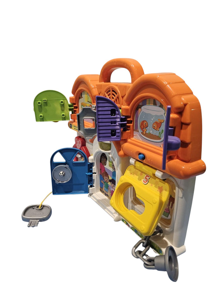 Latches & Door Busy Board Baby Toy