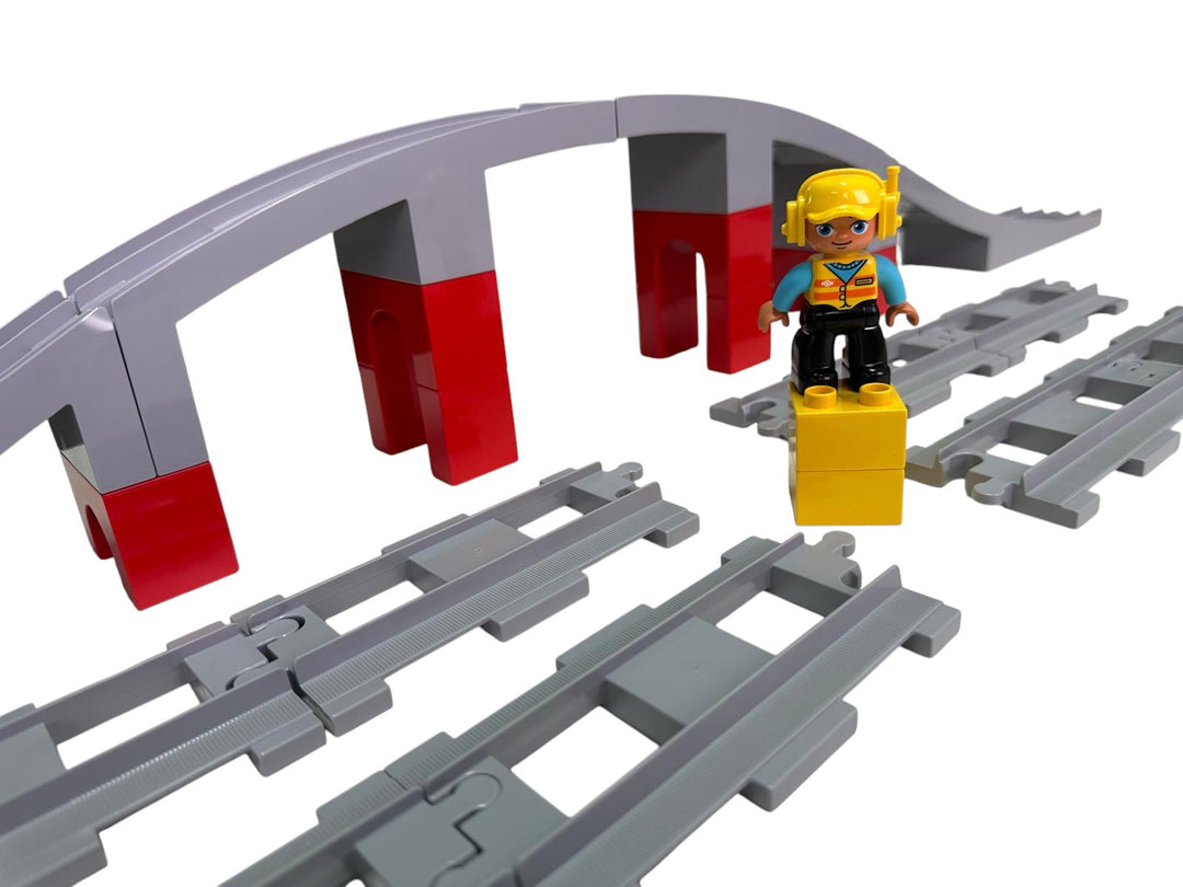 Train Bridge and Tracks 10872