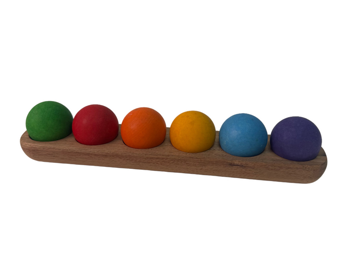 Wooden Sorting Stand with 6 Grimms balls